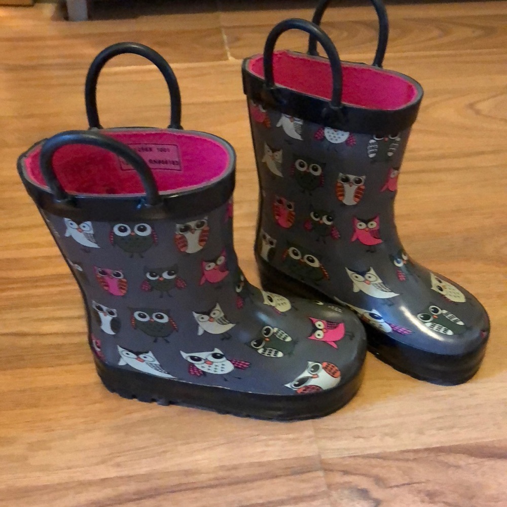 Rain boots